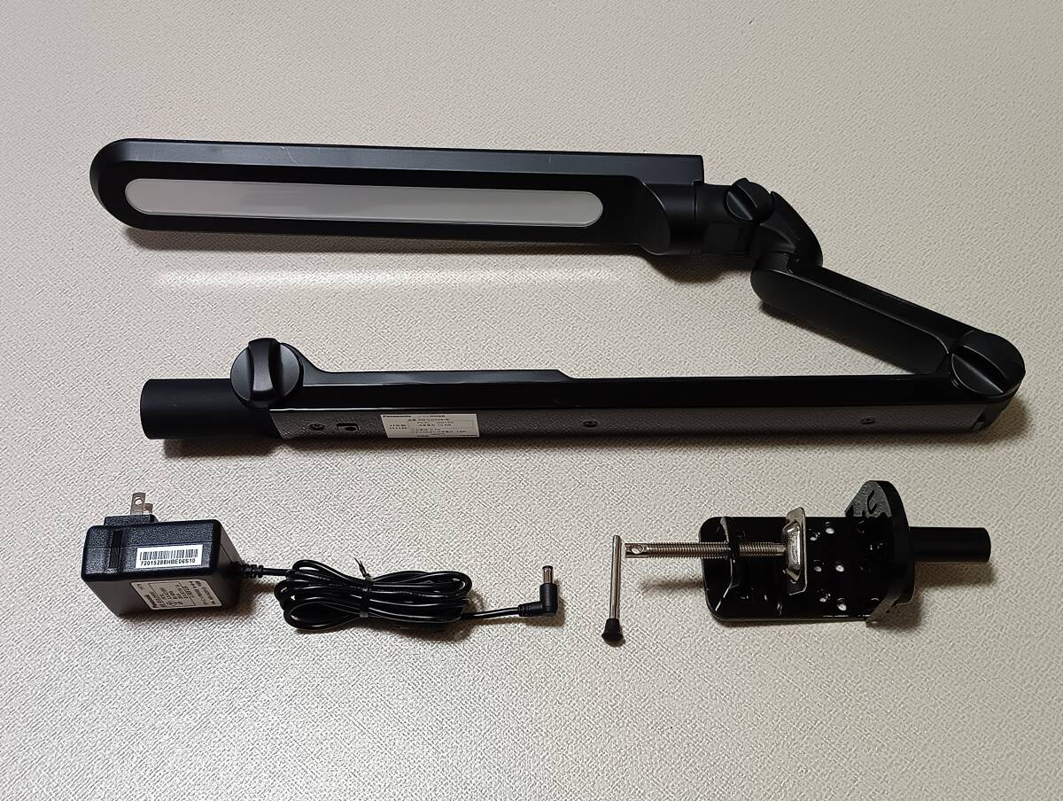 希少♪ Panasonic パナソニック LEDデスクスタンドライト SQ-LC524-K 調光式 ブラック クランプタイプ 動作OK♪ - image 1