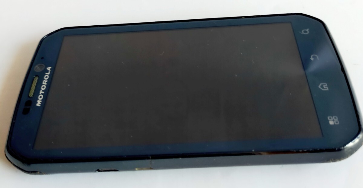 MOTOROLA PHOTON ISW11M au ジャンク 中古 スマホ本体 スマートフォン - image 4