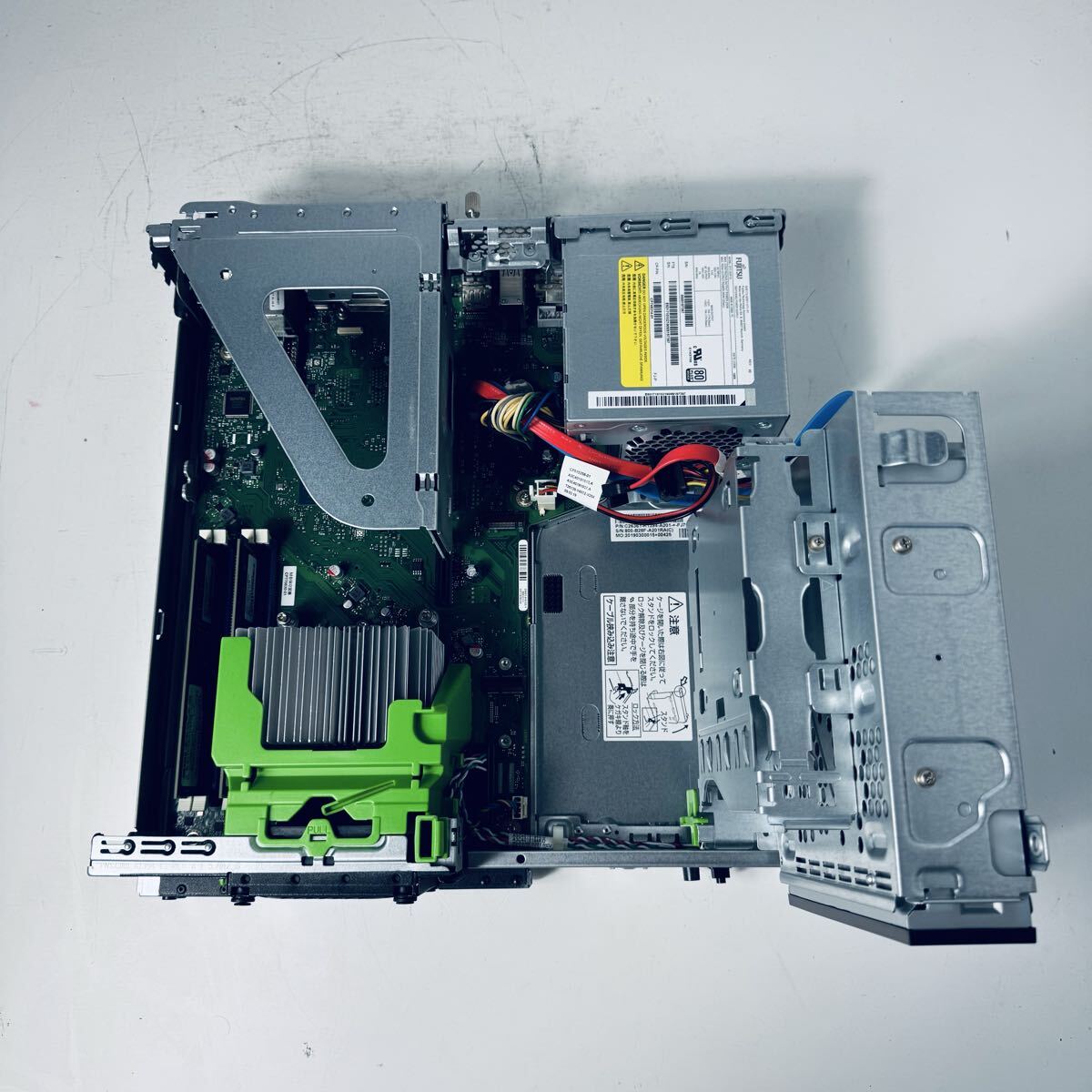 (1513) W11秒速起動SSD254G富士通FMVD4001 i3 12G 1513) W11秒速起動SSD254G富士通FMVD4001 i3 12G