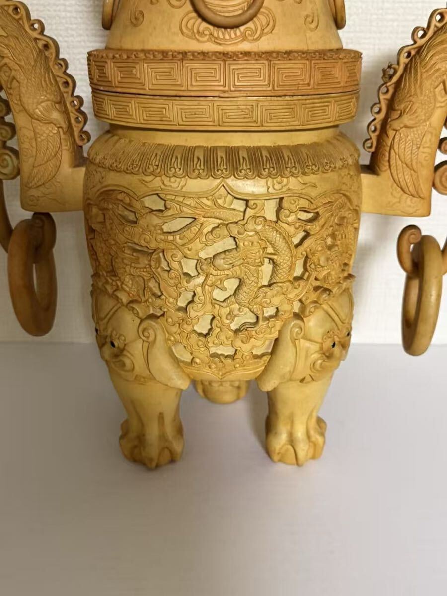 中国美術三足獅子双耳遊環龍鳳細密彫刻材質不明 香炉 置物 風水 - image 4