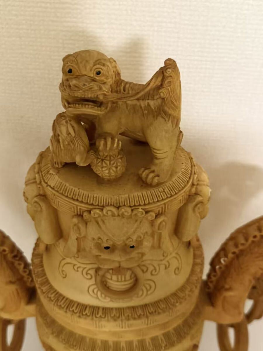 中国美術三足獅子双耳遊環龍鳳細密彫刻材質不明 香炉 置物 風水 - image 5